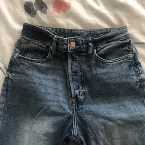 H&M high waist mom jean size 4
